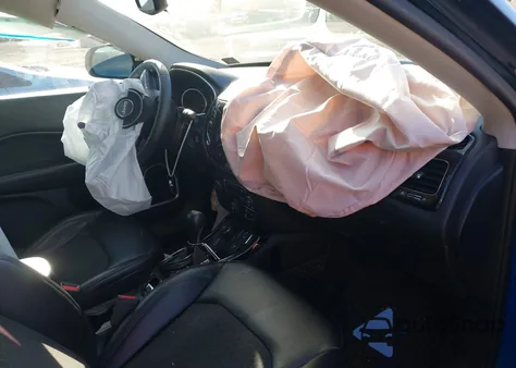 2019 Jeep Compass Altitude 4X4 from USA, damaged, VIN 3C4NJDBB2KT713724